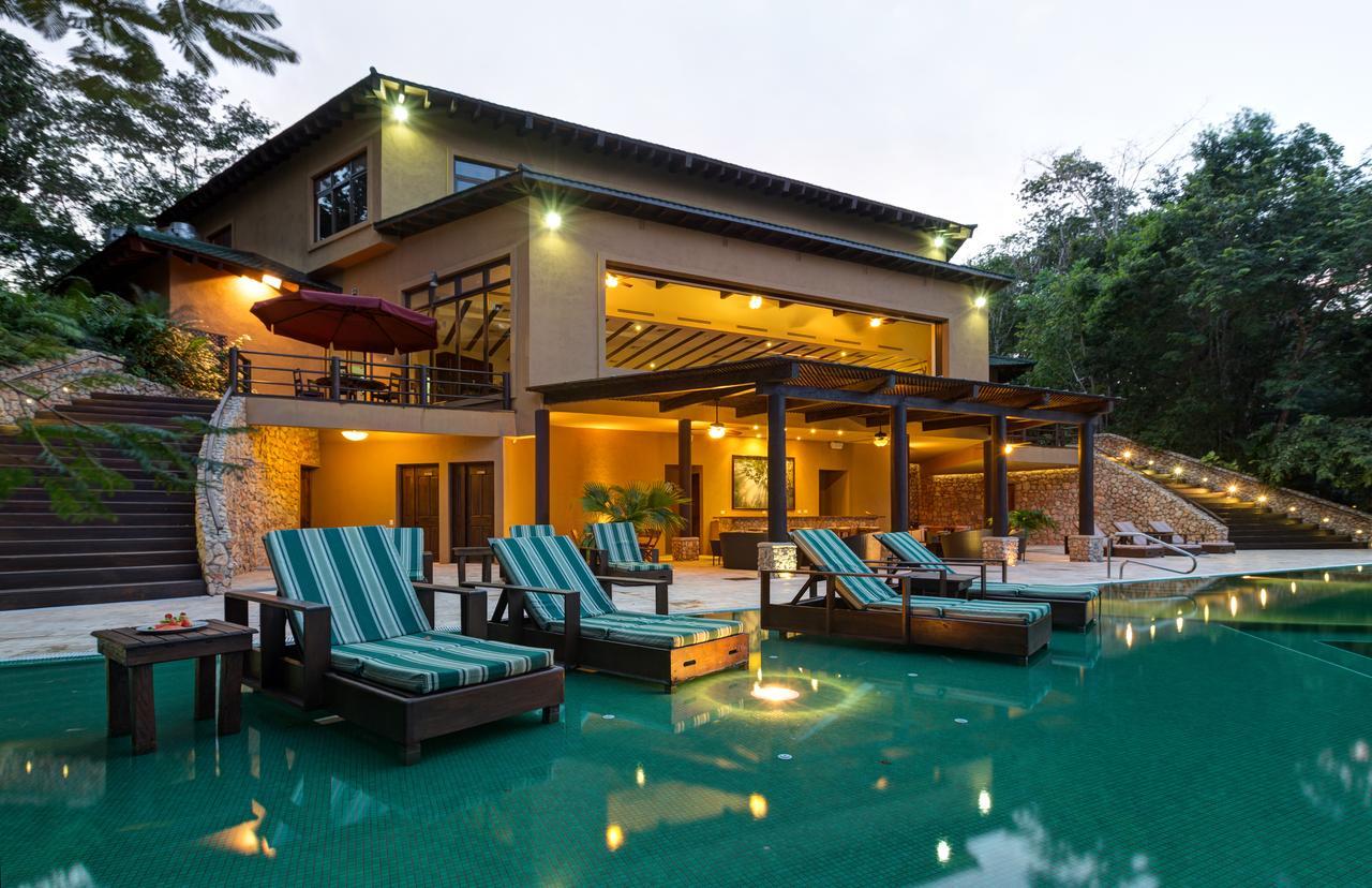 Las Lagunas Boutique Hotel Flores Esterno foto