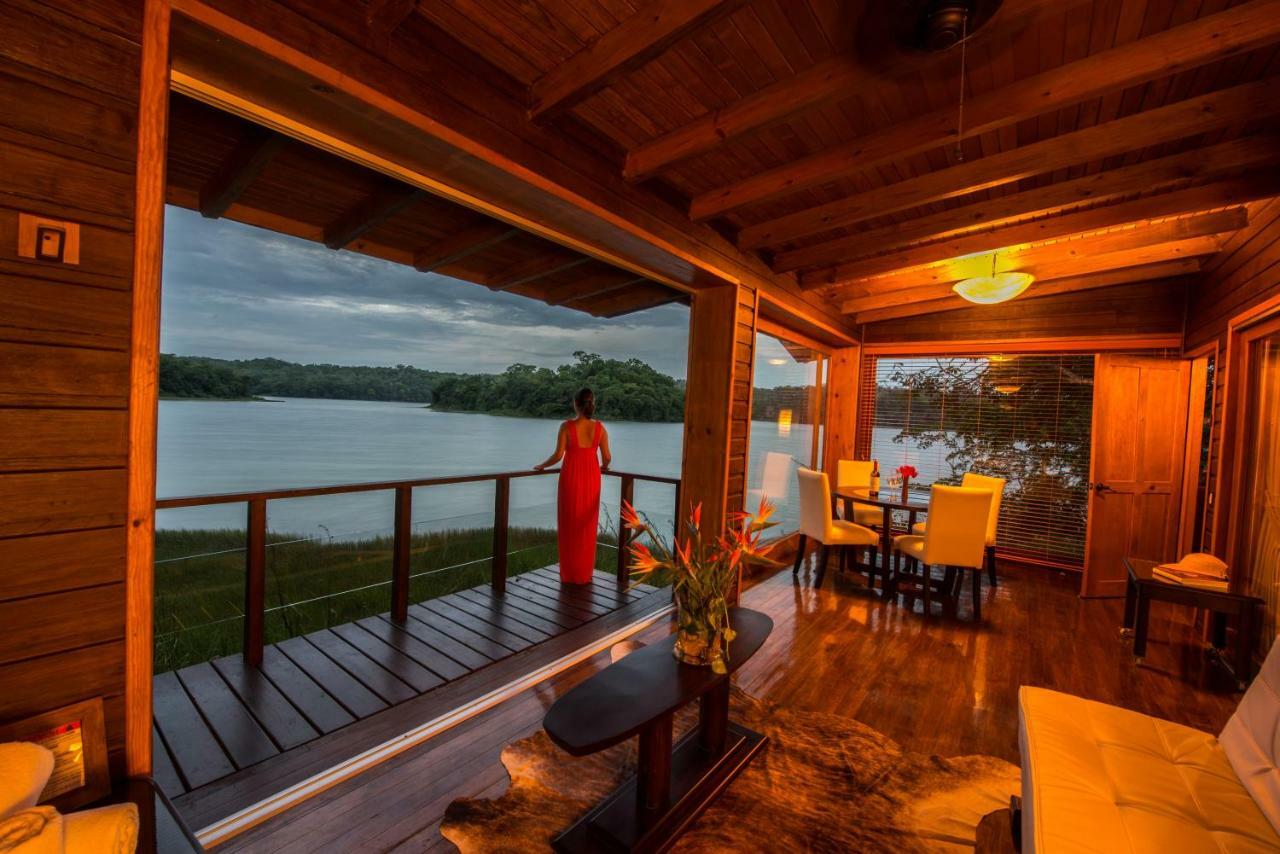 Las Lagunas Boutique Hotel Flores Esterno foto
